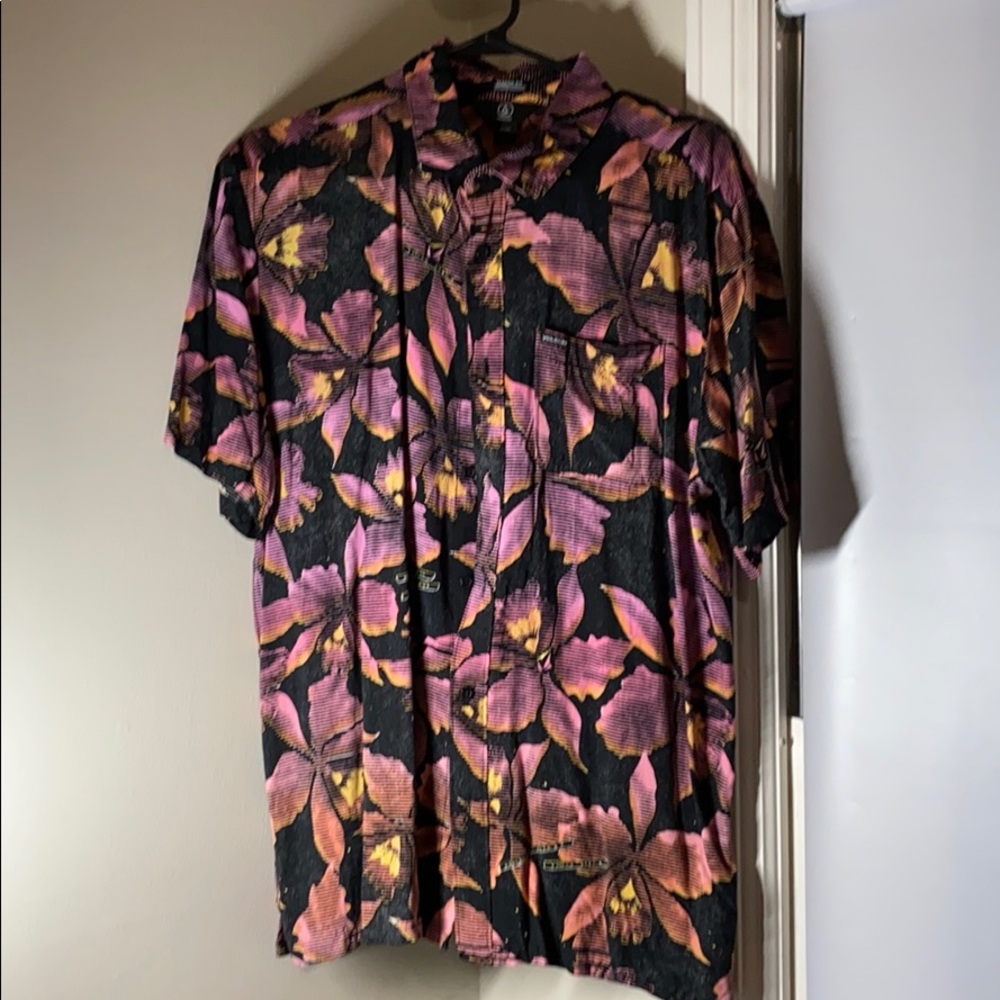 Volcom Short Sleeve Button Down Shirt